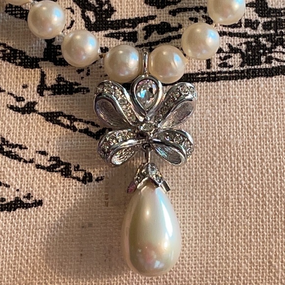 Dior Jewelry - Vtg Christian Dior silver rhinestone and teardrop faux pearl pendant